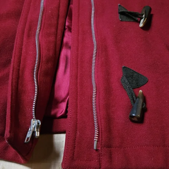 Gap Raspberry Red Wool Blend Duffle Coat. Size XL, Shell 78% Wool - Picture 4 of 8